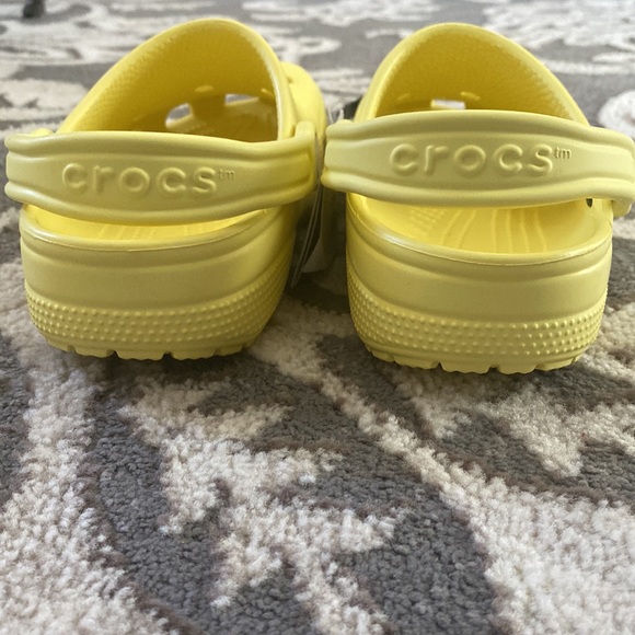 ❤️ Crocs - Picture 3 of 8